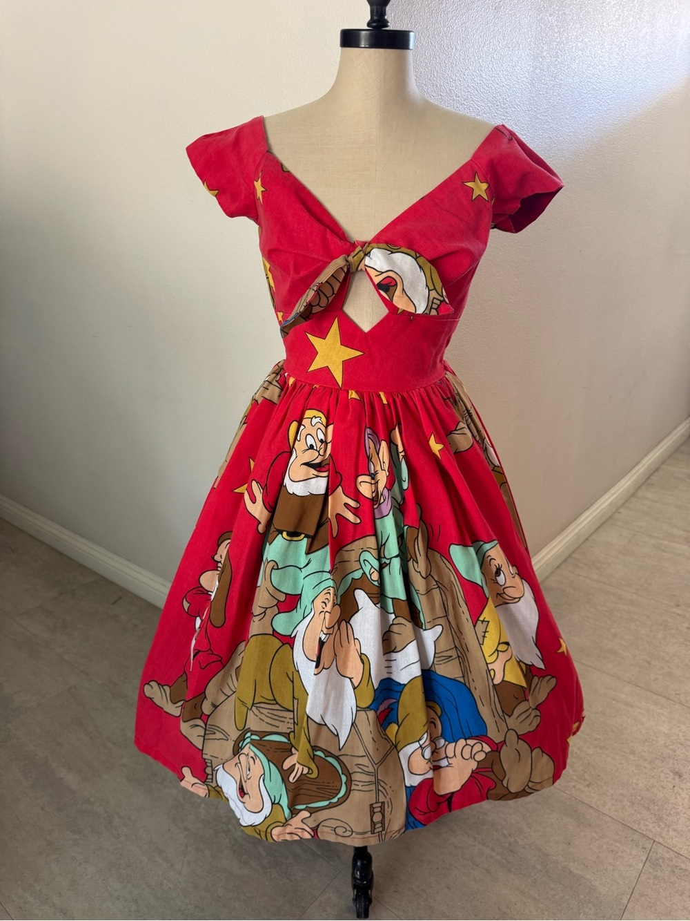 Women’s pinup custom one of a kind circle skirt dress Snow White Disney